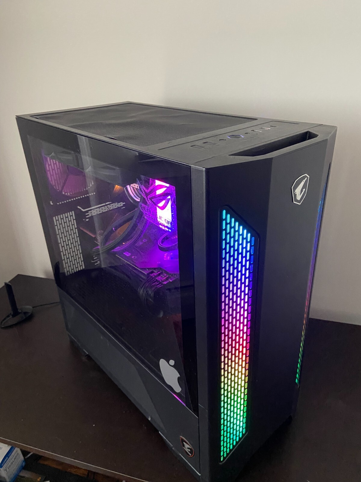 ゲーミングPC/i7-9700K/RTX2080S/Win10Pro RTX 2080 S CUSTOM BUILT GAMING PC i7 9700k 32GB RAM 2TB SSD
