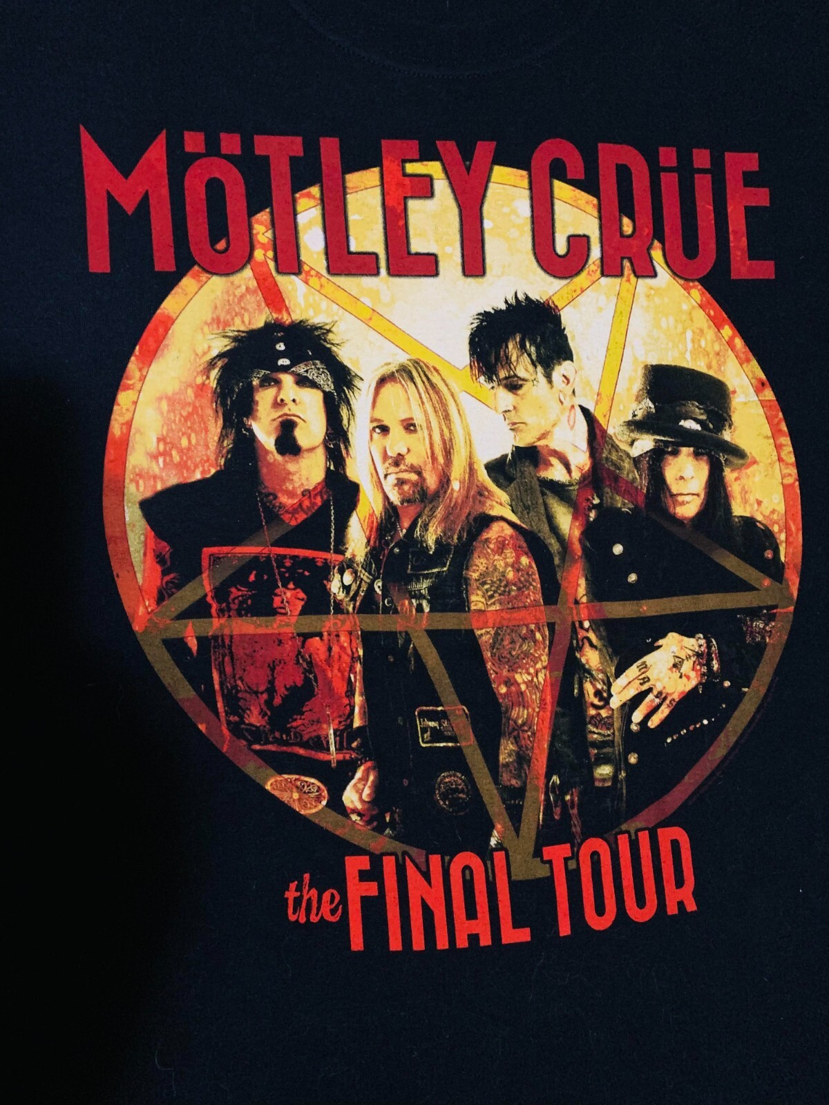 モトリークルー　final　TOUR　T Amazon.com: Mötley Crüe – The Final Tour Caricature T-Shirt