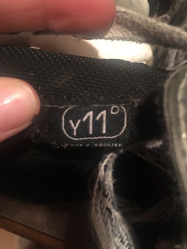 KR- Bauer Vapor Ice Hockey Skates Youth Size 11