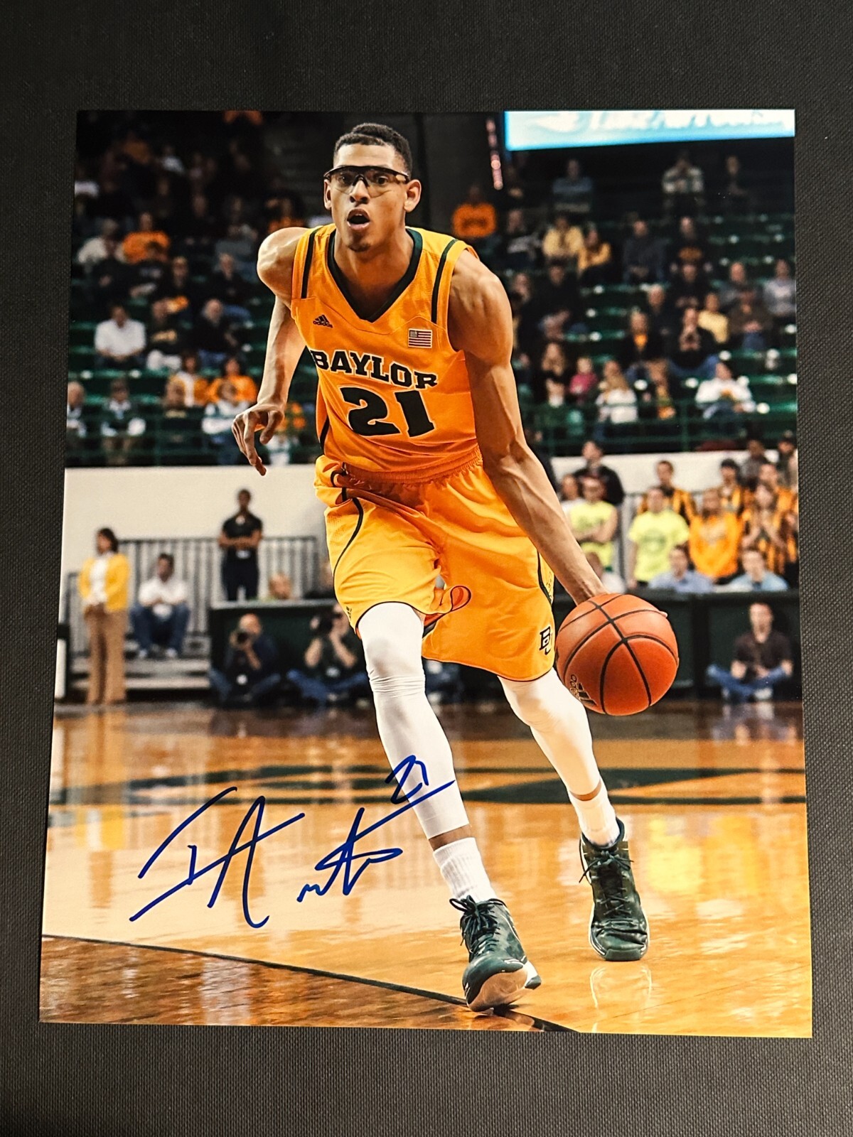 Isaiah Austin, Baylor Bears, Signed, Autographed, 8x10, Photo, a COA with the Proof Photo of Isaiah Signing Will Be Included Isaiah Austin, Baylor Bears, Signed, Autographed, 8x10, Photo, a COA with the Proof Photo of Isaiah Signing Will Be Included