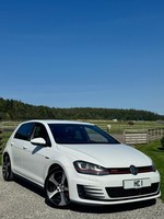 VOLKSWAGEN GOLF 2.0 TSI BlueMotion Tech GTI Performance 2013