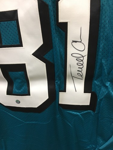 TERRELL OWENS AUTOGRAPHED NFL JERSEY COA!!!