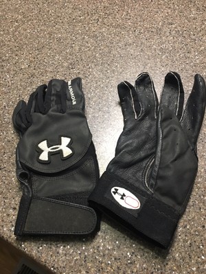 under armour camo batting gloves