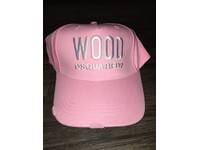 wood dsquared2 cap