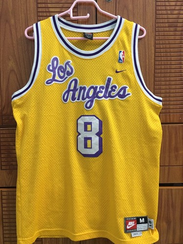 Vintage KOBE BRYANT #8 Los Angeles LA Lakers Champion Jersey 40 Medium M EUC