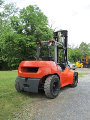 Toyota 7FDU70, 15,000# Forklift, DIESEL, DUAL Wheels, 4 Way Hydraulics