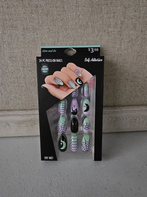 Glow And Go Self Adhesive Nails
