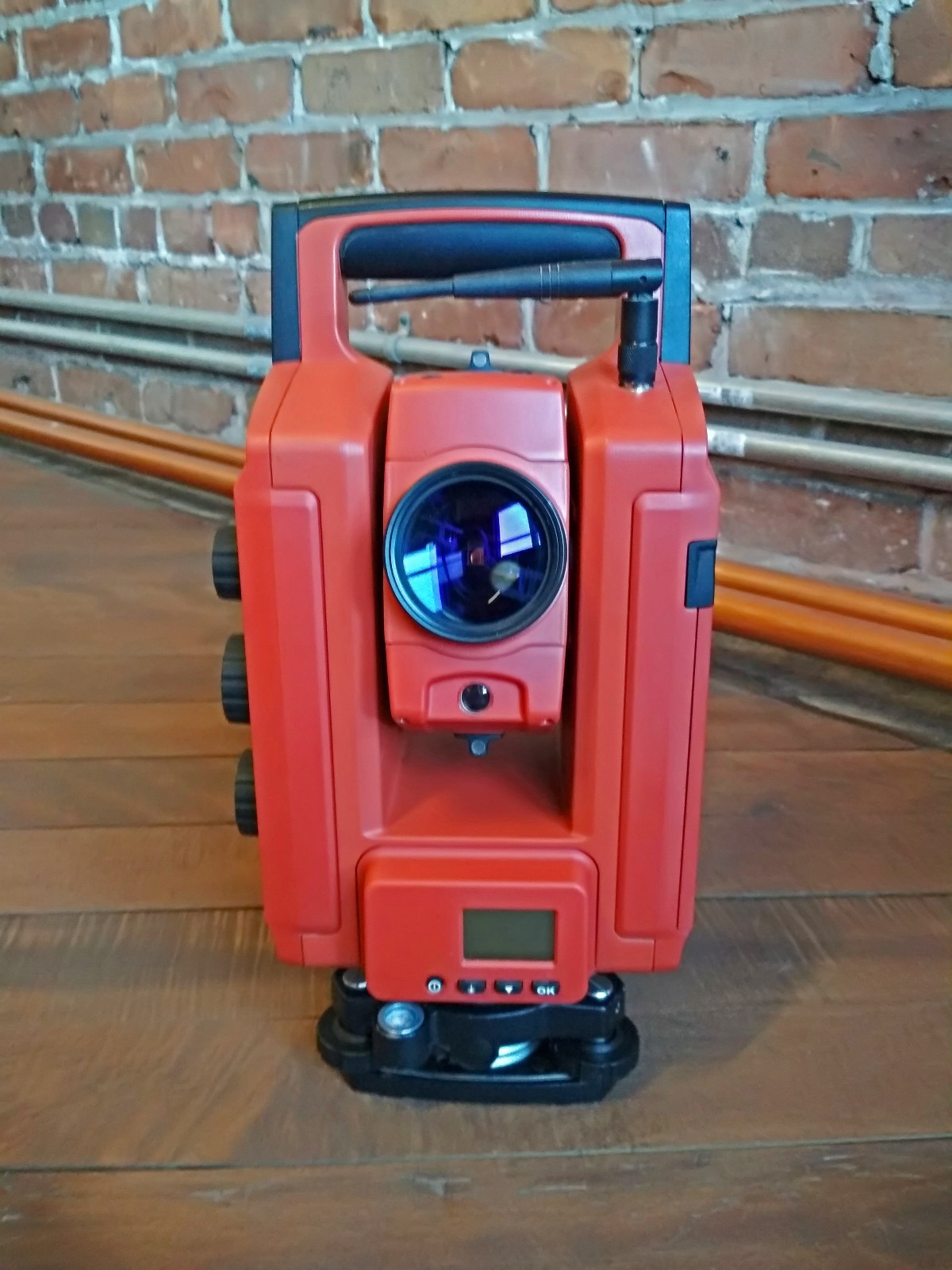 Hilti POS 180 Robotic total station (one man kit)