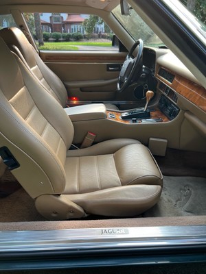 image 4 of interior