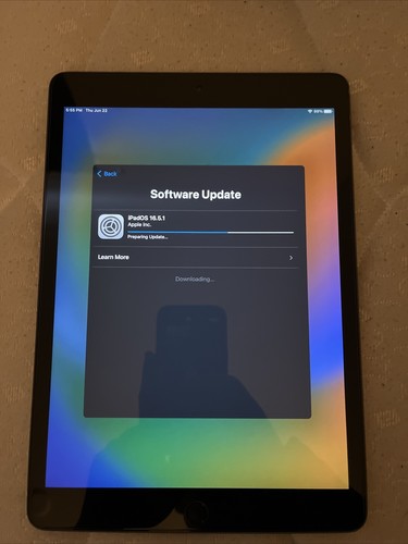 Apple iPad 7 (7th Gen) - (2019 Model) - 32GB - 128GB - Wi-Fi Apple iPad 7 (7th Gen) - (2019 Model) - 32GB - 128GB - Wi-Fi