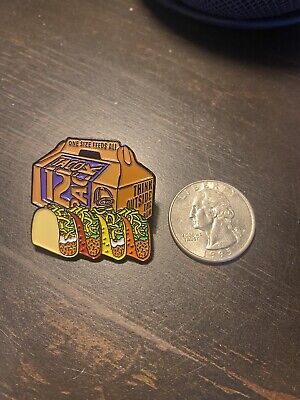 Taco Bell Live Mas Hat Pin Mild Fire Hot Sauce 12 Party Pack Doritos Locos Soft