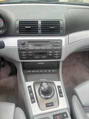 image 3 of interior