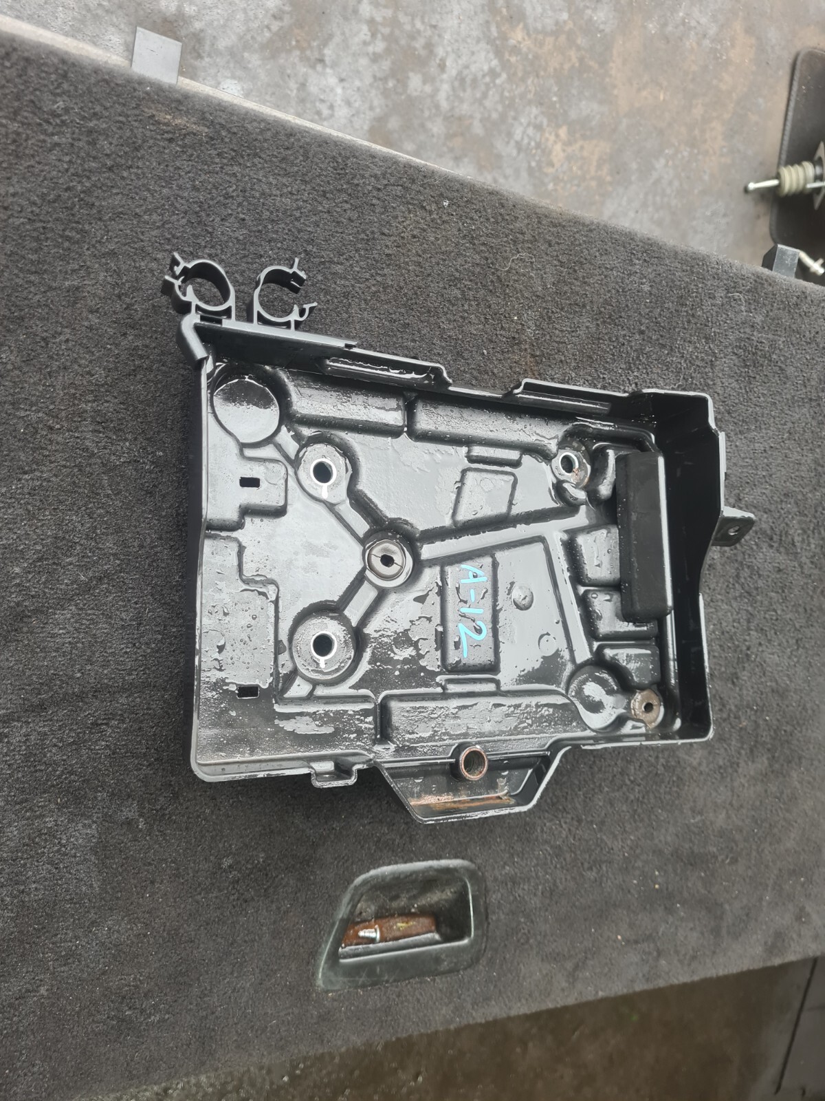 GENUINE Alfa Romeo Giulietta Battery Tray 51828595 50511024