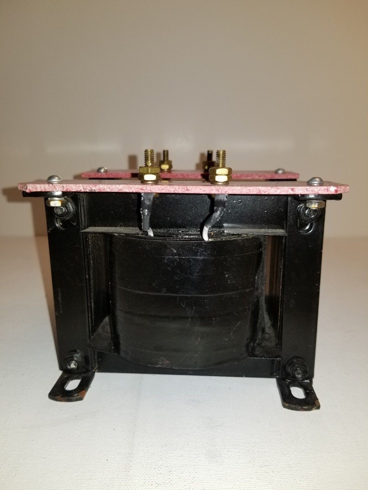 Peter W. Dahl Transformer 240V AC/115V AC @ 4A CCS lightly used.