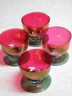 Pretty Iridescent Red and Teal Green Custard or Dessert Bowls - Set of 5
