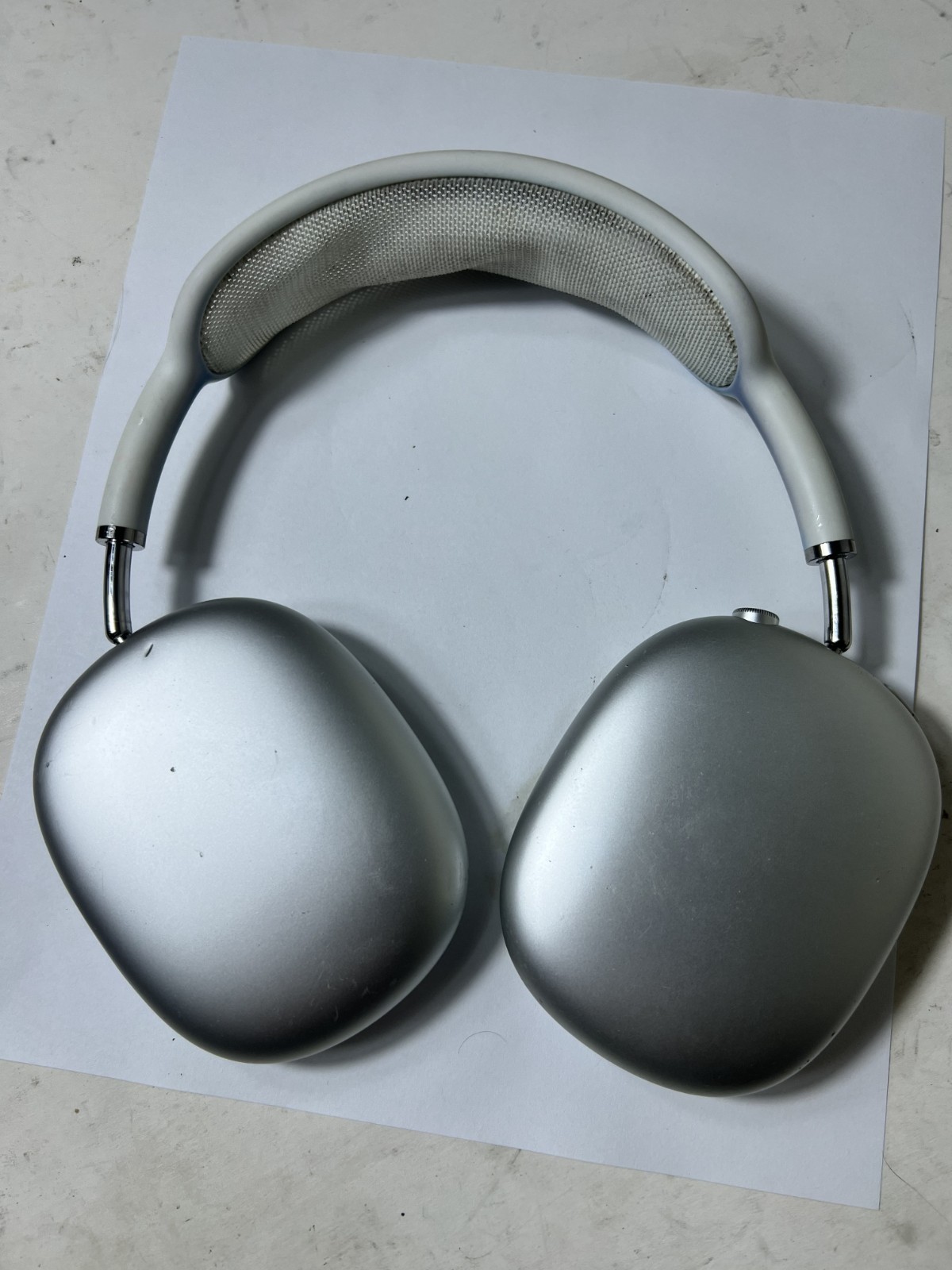 Defective Apple AirPods Max Headphones A2096 - White/Silver