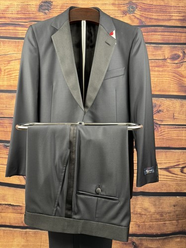 Brooks Brothers Suit 1818 Fitzgerald Blue Size 36S 30W 100 Brooks Brothers Suit 1818 Fitzgerald Blue Size 36S 30W 100