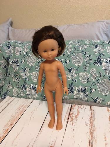 Corolle Doll Les Cheries Short Brown Hair Blue Eyes