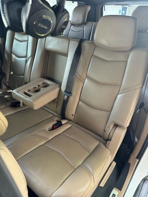 image 18 of interior
