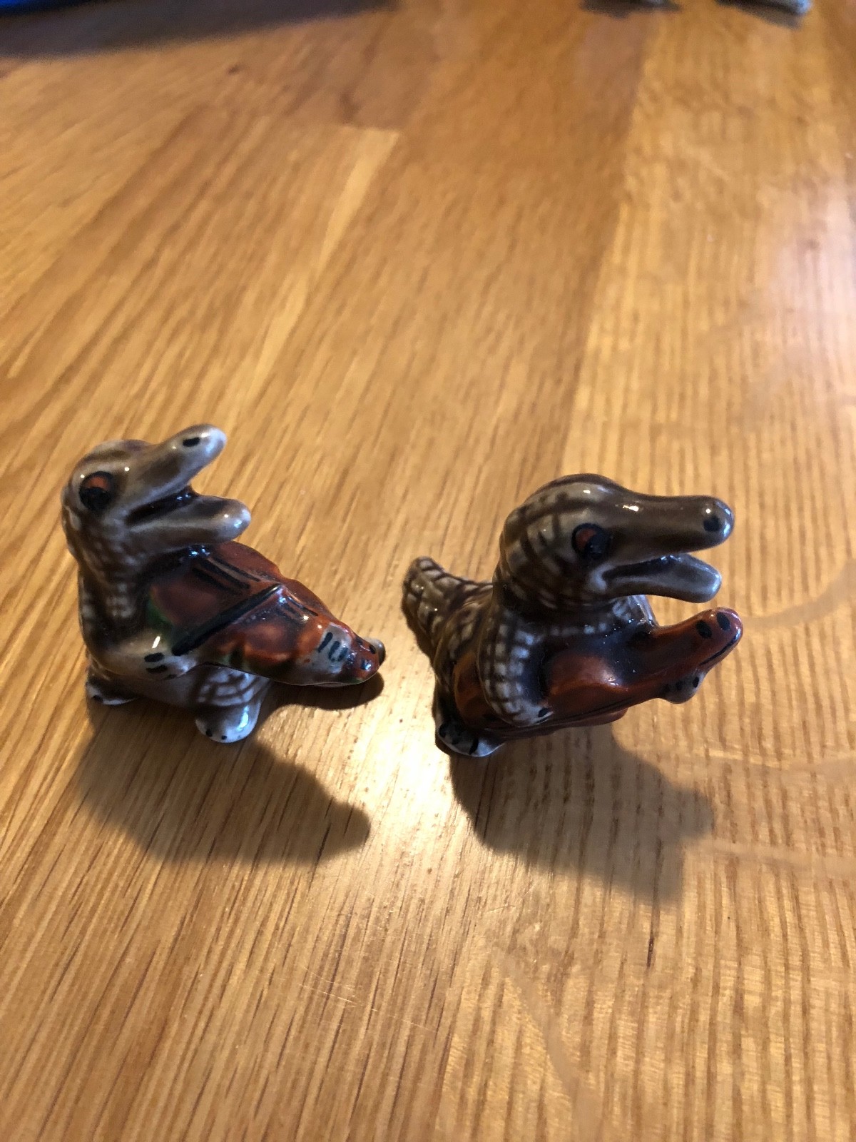 Bone China Miniature Animals-Vintage Pair Alligators Playing Music Instruments