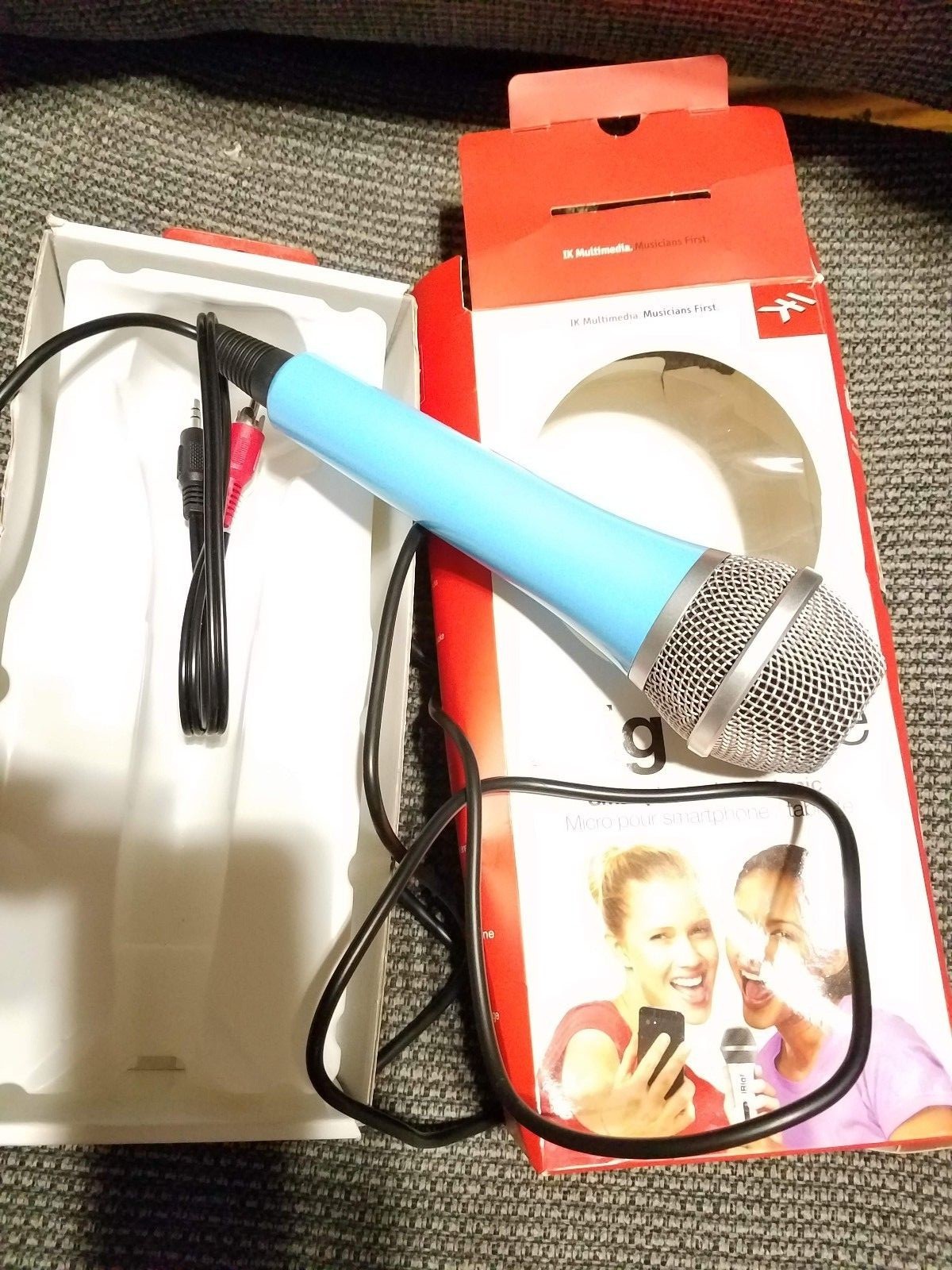 K Multimedia iRig Voice (Blue) Karaoke Microphone for Smartphones & Tablets