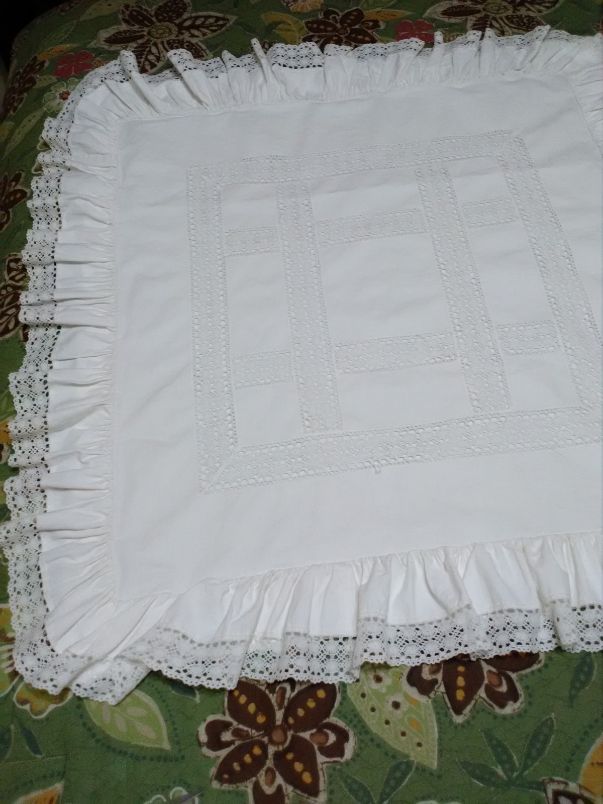 vintage european square white pillow cases set of 2 lace trimmed button closure