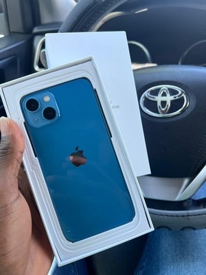 iPhone 13 ブルー 256 GB Amazon.com: Apple iPhone 13, 256GB, Blue - Unlocked (Renewed