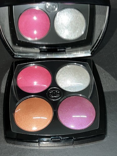 Chanel Enchanted Night アイシャドウパレット 12g CHANEL ENCHANTED NIGHT Eyeshadow & Blush Palette Holiday