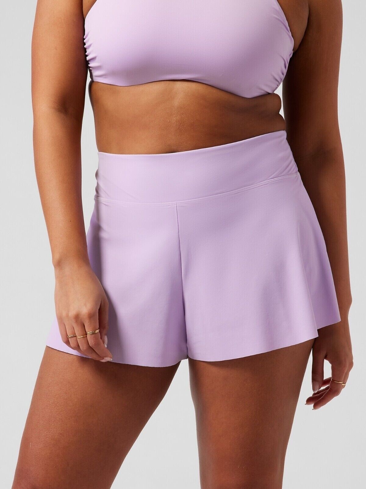 

ATHLETA Makani Плавки-шорты , средние | Эльфин Фиолетовый #531216 НОВИНКА
