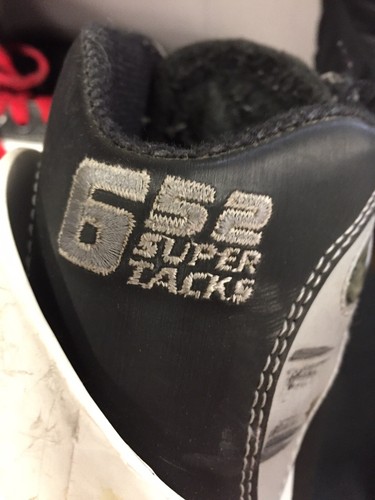 Youth Size 5 CCM Super Tacks 652 Ice Hockey Goalie Skates