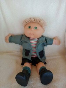 mint condition cabbage patch doll