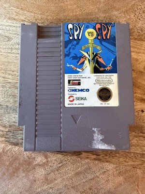 Spy vs Spy Nintendo NES Game Cartridge Only Made in Japan Kemco Seika
