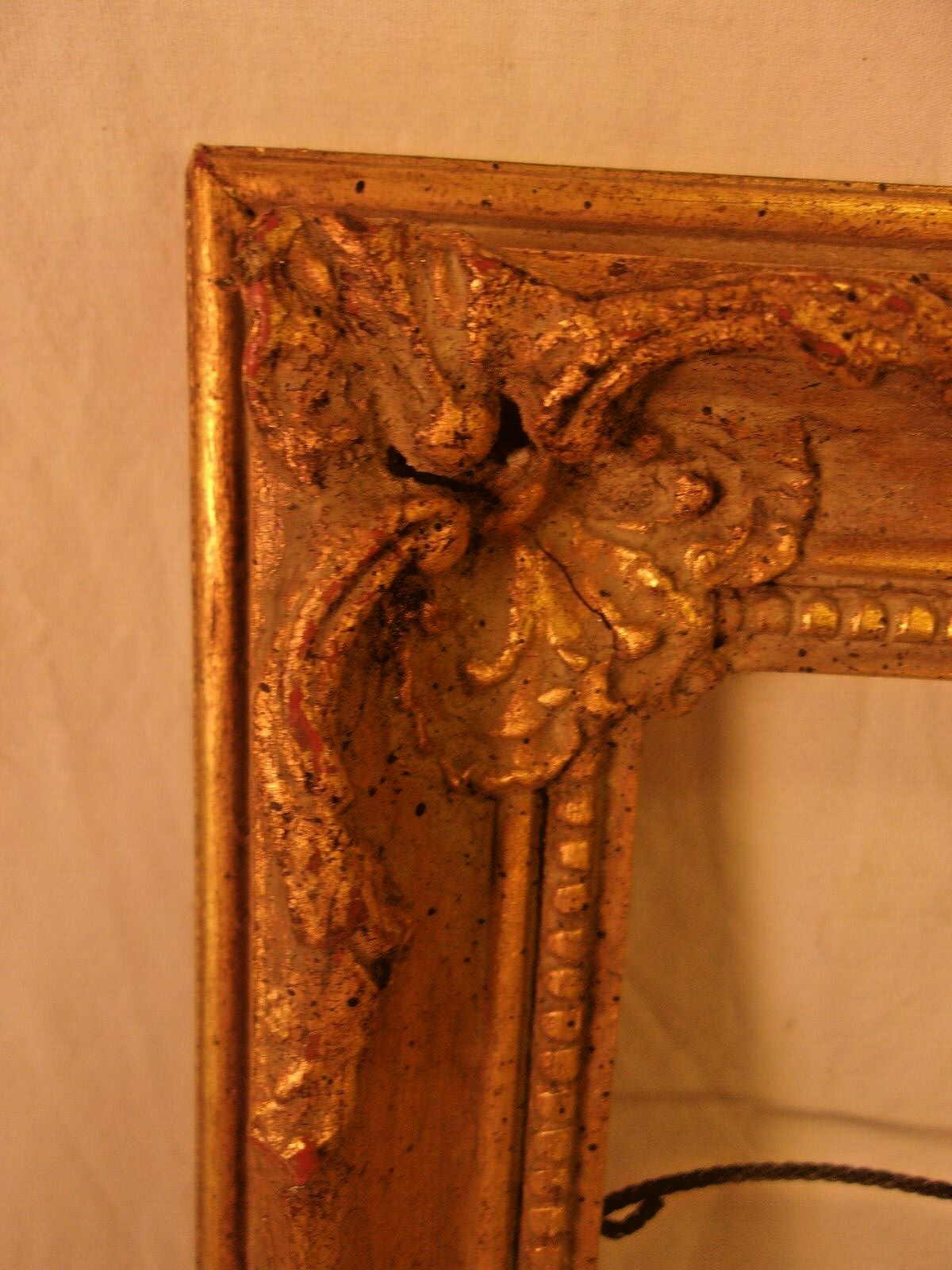 Antique/vintage GOLD LEAF frame 12x16  holds 9x13 molding 2