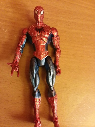 Hasbro Spider-man 3 Limited Edition Walmart Exclusive Metallic Spiderman Figure