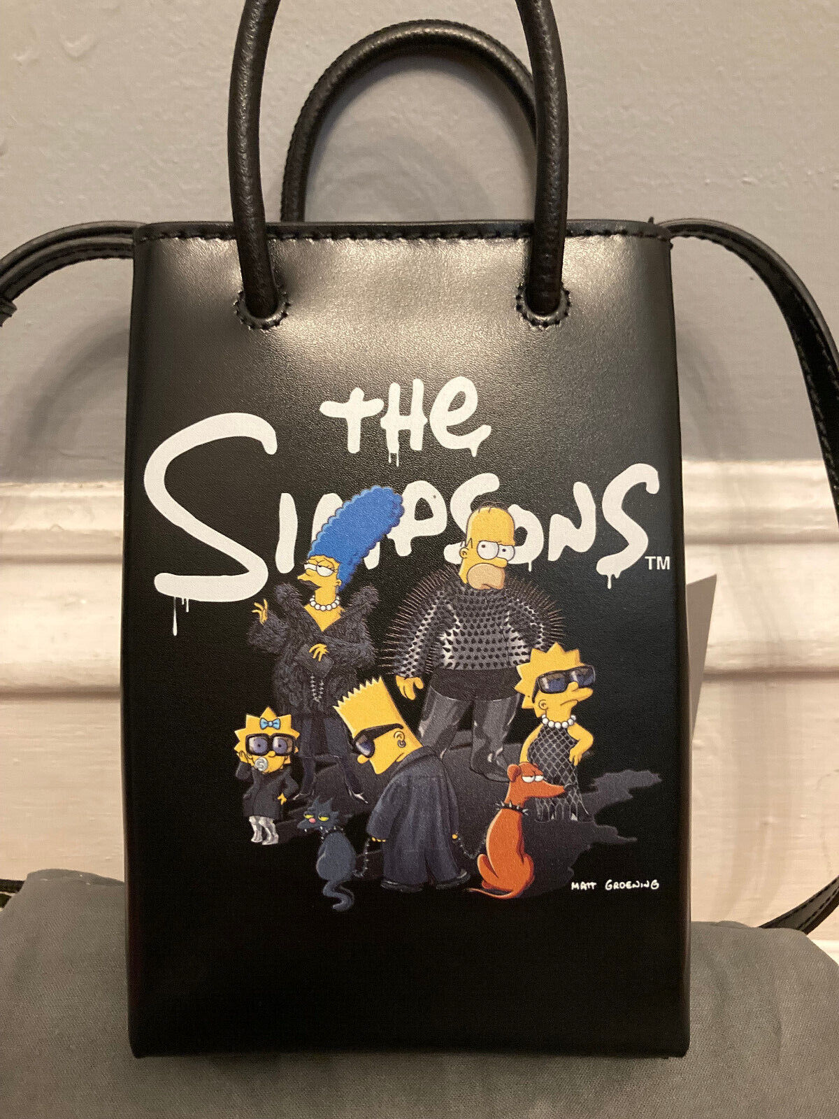 BNWT BALENCIAGA x SIMPSONS Mini Leather Tote | eBay BNWT BALENCIAGA x SIMPSONS Mini Leather Tote | eBay