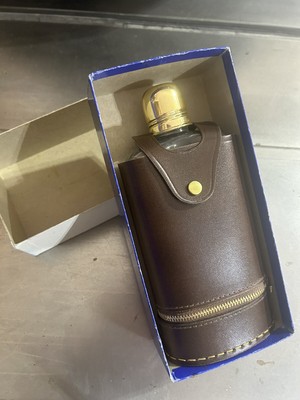vintage swank flask with plastic shot glasses original box