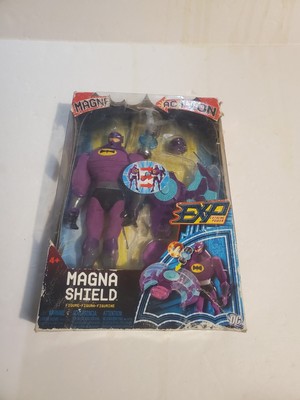 Mattel Batman Magna Shield Magnetlok Action Figure NEW                       D18
