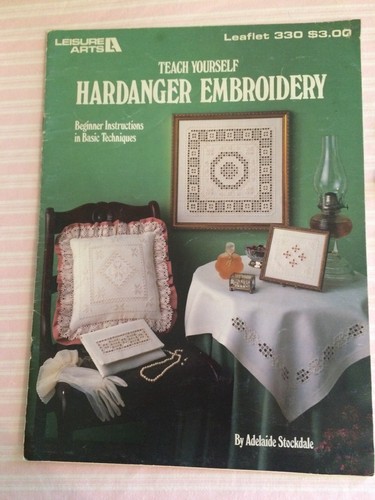Lovely Norwegian HARDANGER Embroidery 12”x18” Linen & 14 Page Teaching Manual