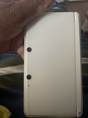 3ds ホワイト New 3DS XL color hits Japan next week and it's Pearl White