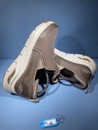 Skechers 9.5-ARCH FIT-BANLIN Mens 232043/TPE Brown Slip On