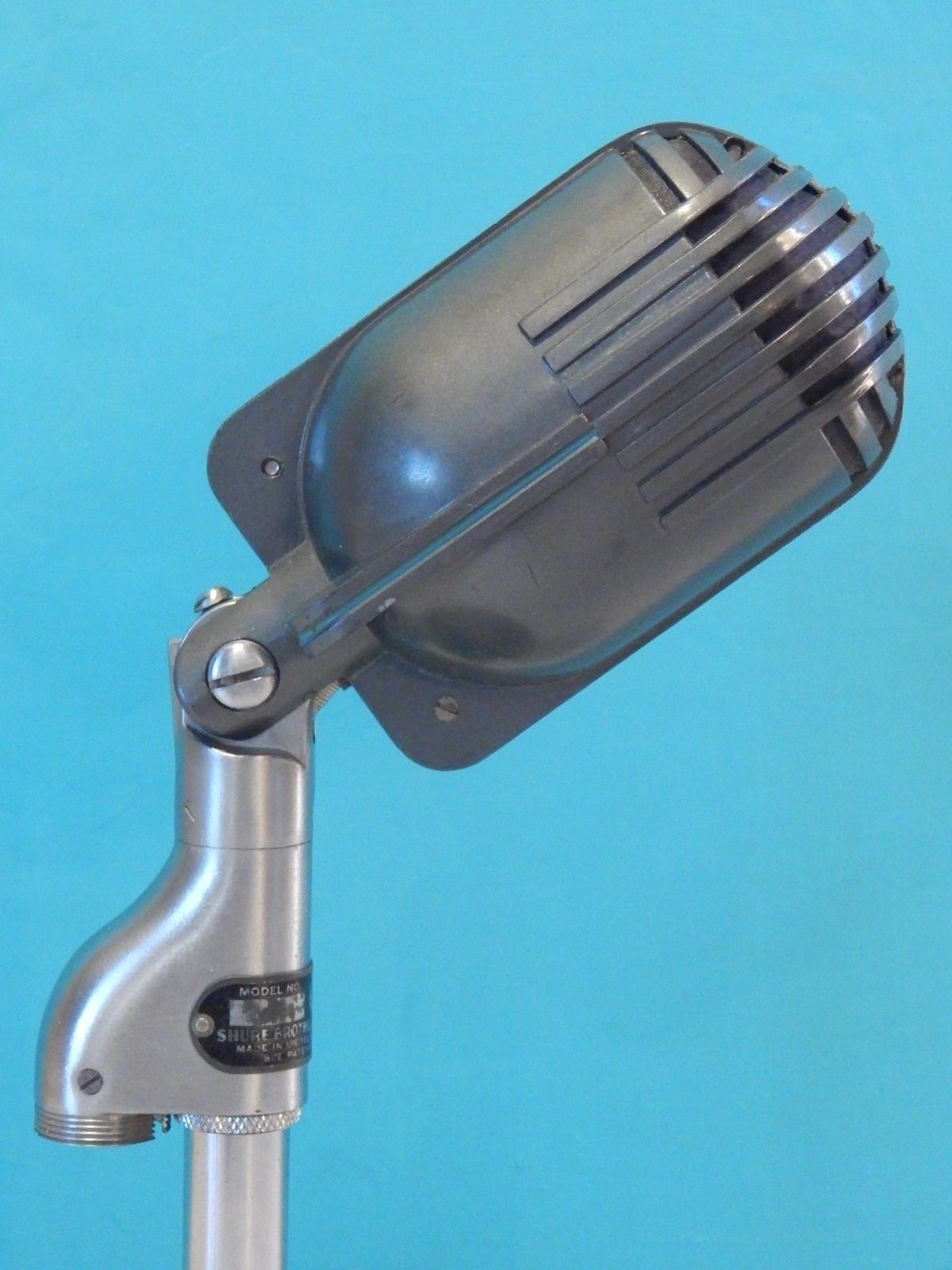 Vintage 1940S Shure 708A Zeplin Microphone And Desk Stand Old Antique Prop Deco