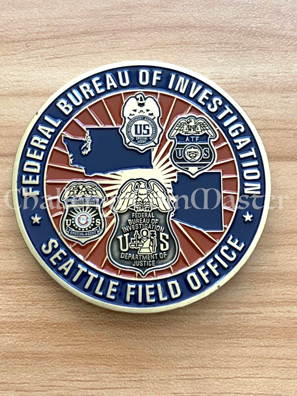 チャレンジコイン　FBI Amazon.com: FBI Federal Bureau of Investigation Law