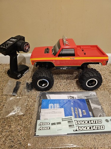 Team Associated MT12 Mini 4WD RTR Electric Monster Truck (Red) [ASC40007C]