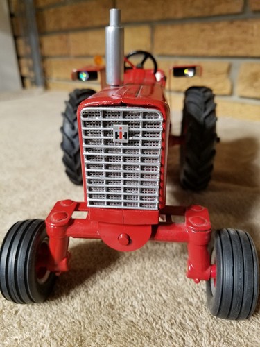 International Farmall 544/ with Flat Bottom Plow . 1/16 Scale Made In USA