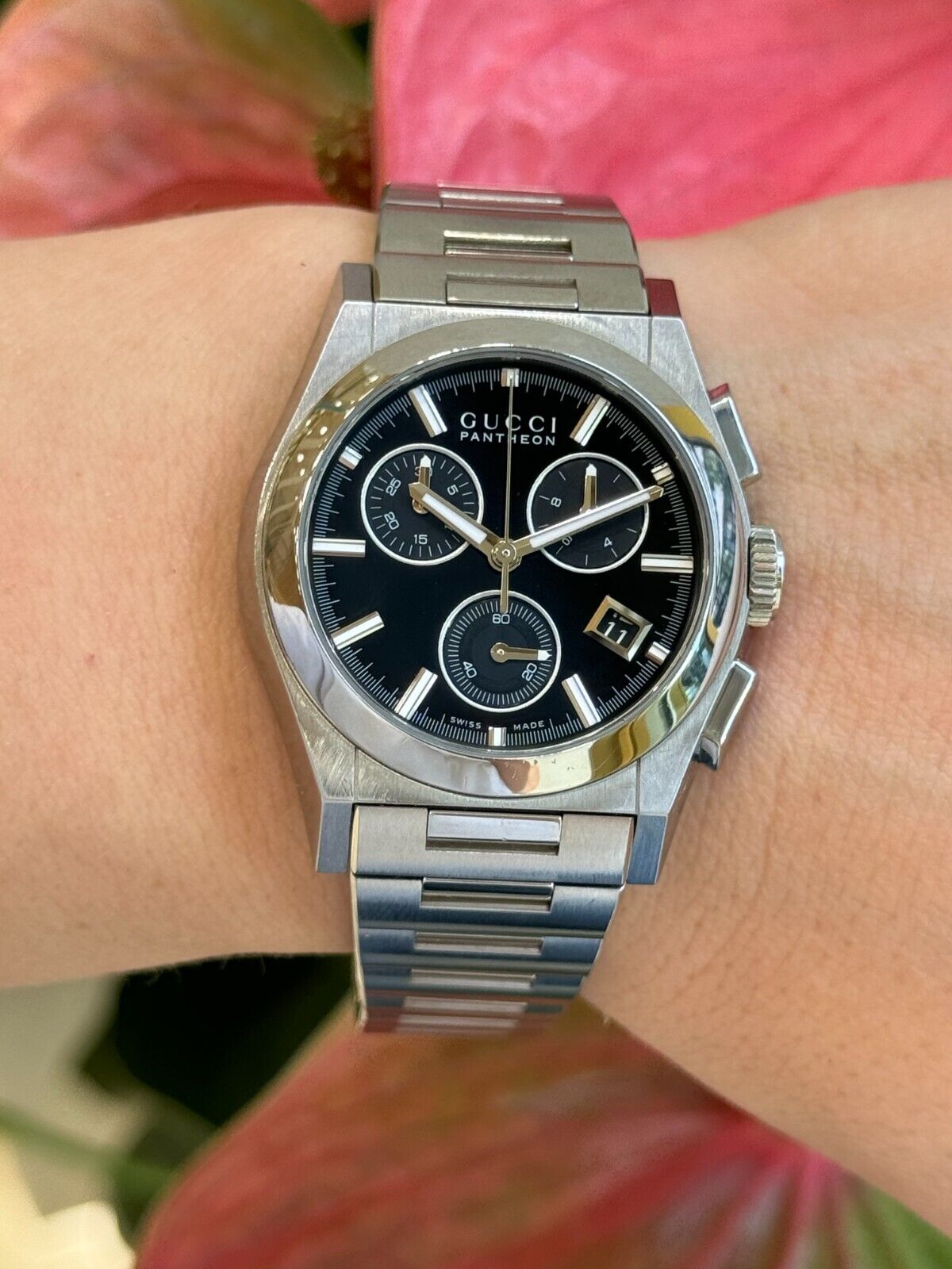Gucci Pantheon Watch 115.4 Stainless Steel Chronograph Gucci Pantheon Watch 115.4 Stainless Steel Chronograph