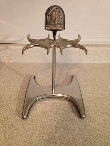 Set Of 4 Alexander Keith's Beer Glasses With Alexander Keith's Metal Glass Stand