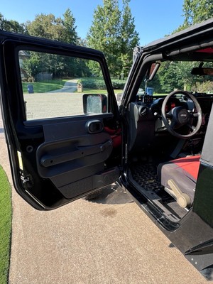 image 4 of interior