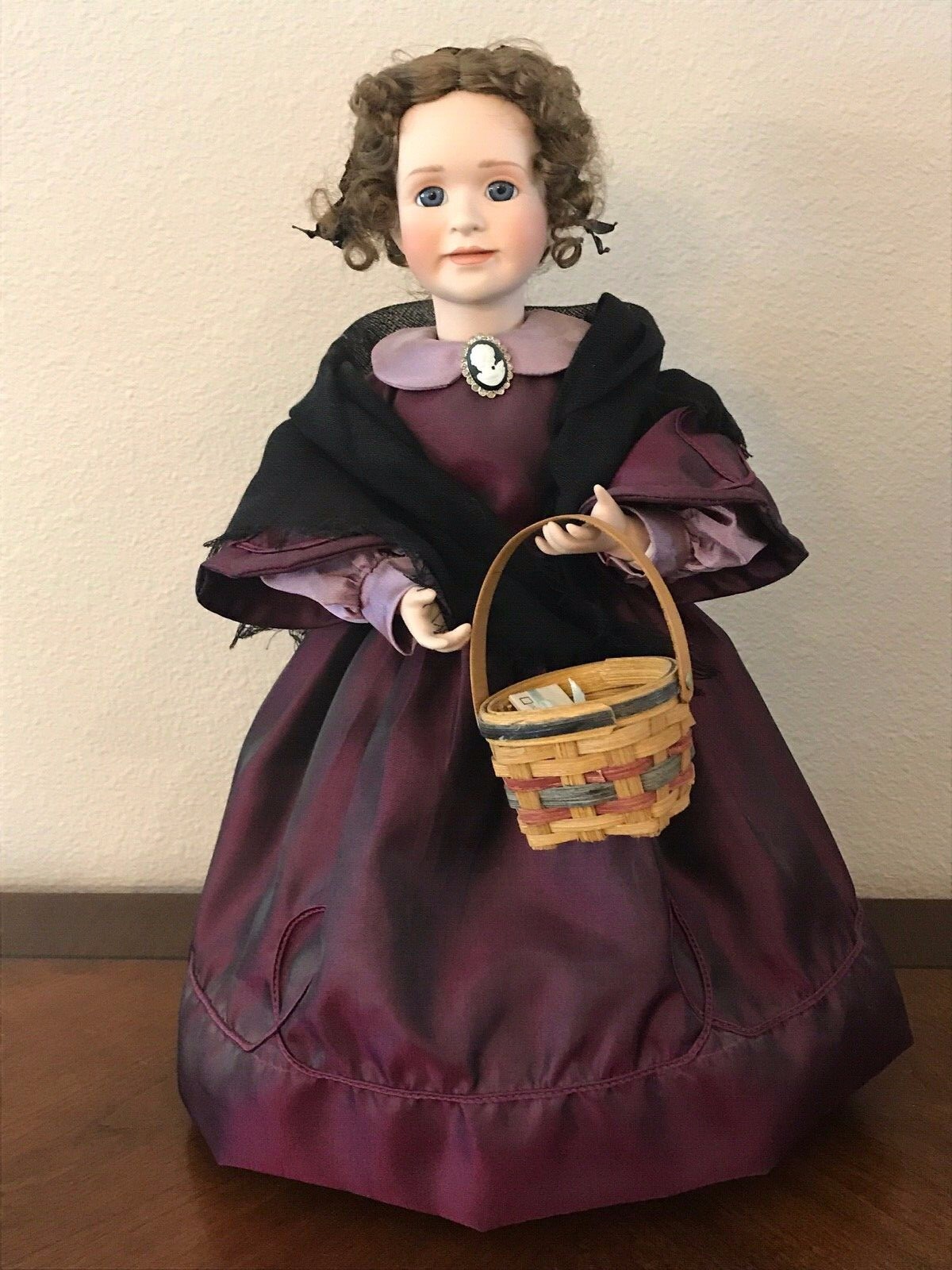 Set of 5 LITTLE WOMEN Dolls by Wendy Lawton