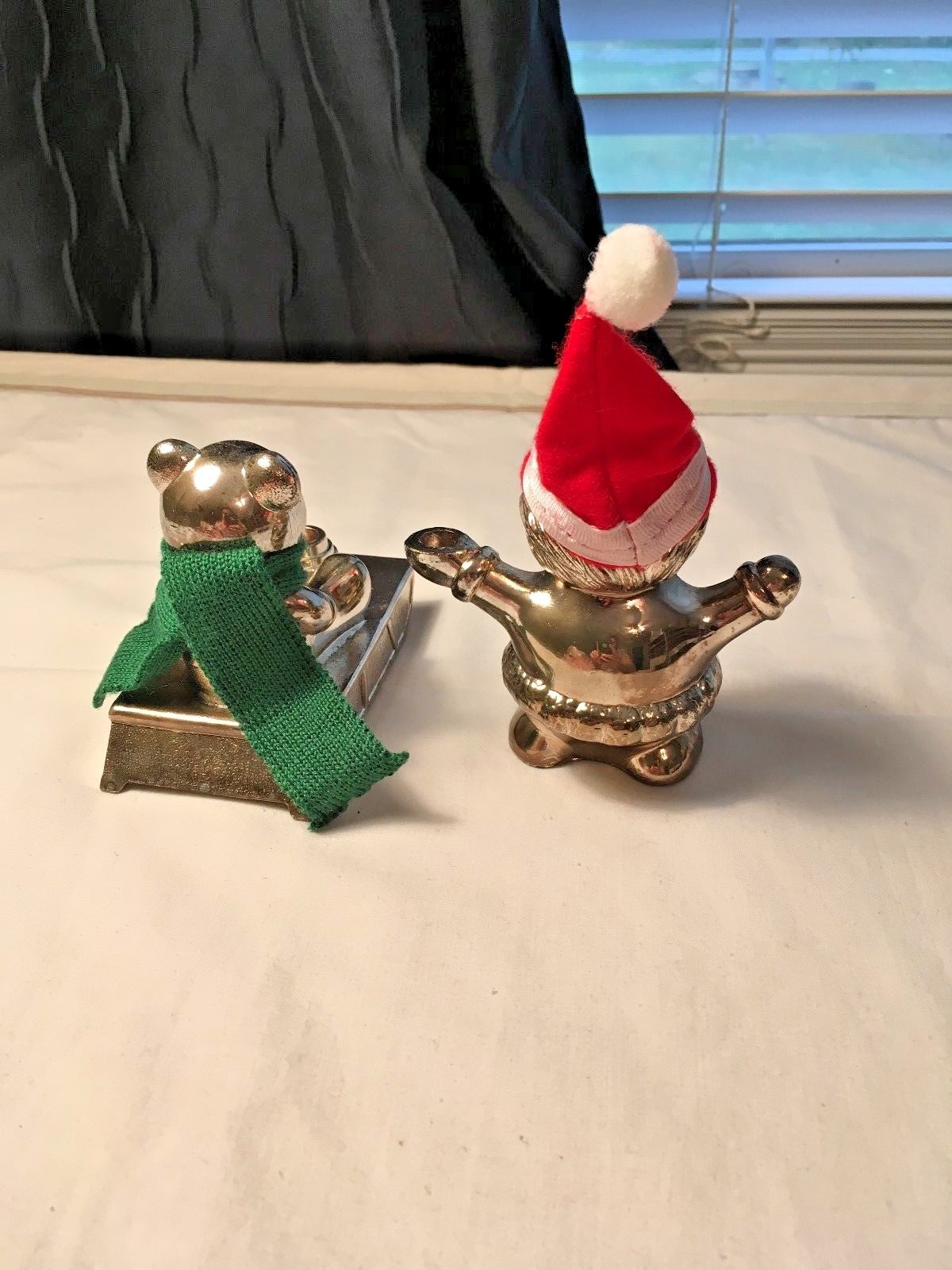 WM. A. ROGERS SILVER PLATE CANDLE HOLDERS SANTA & SNOWMAN (B15)