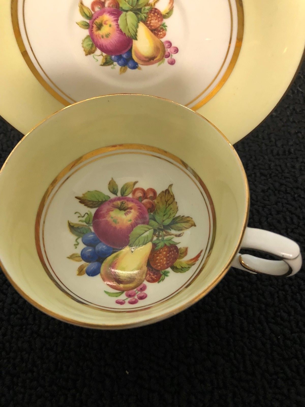 Windsor Bone China tea cup & saucer pre-owned